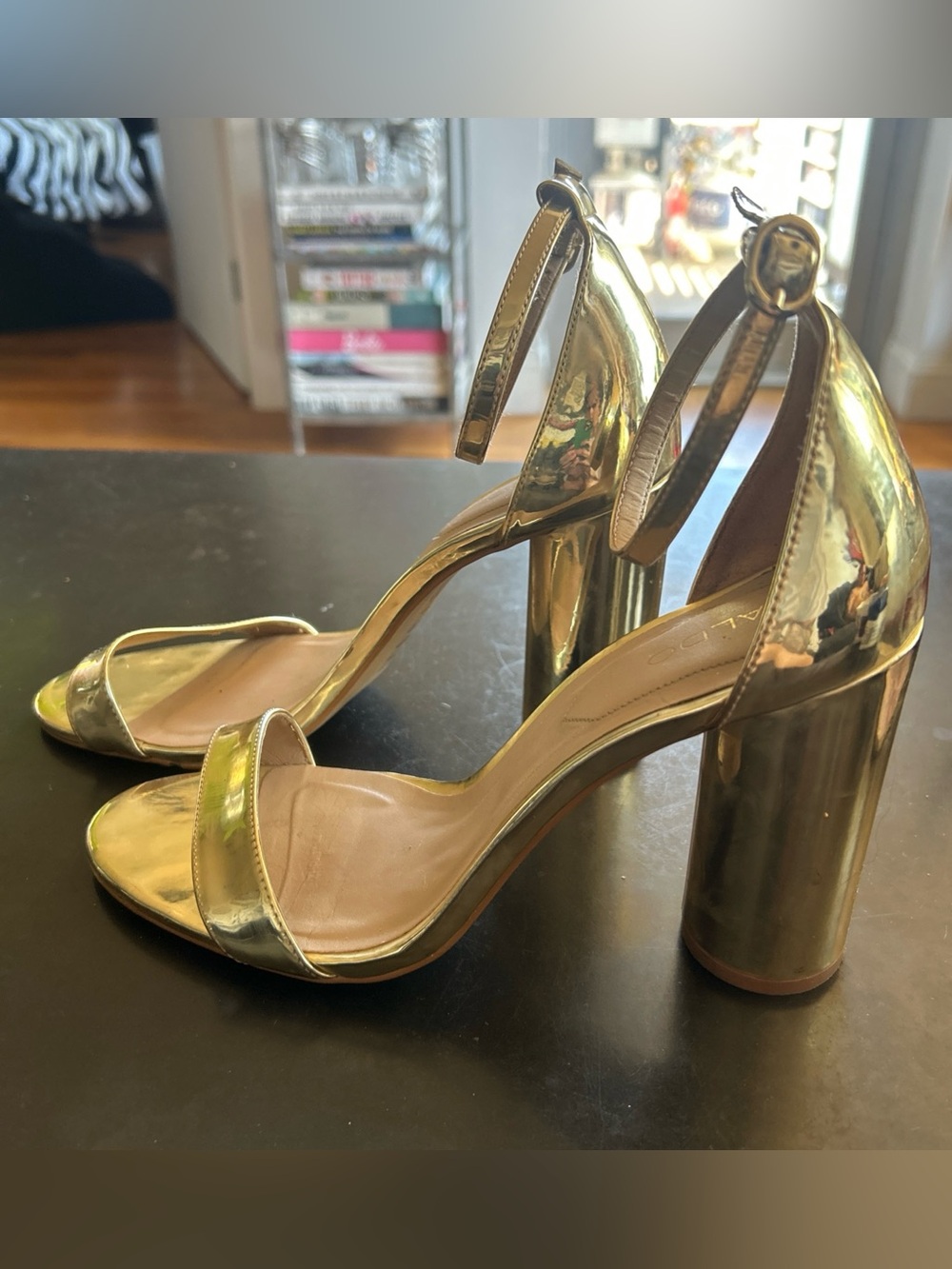 Aldo Gold Patent Leather Chunky Strappy Heels Shoes Women Size 8